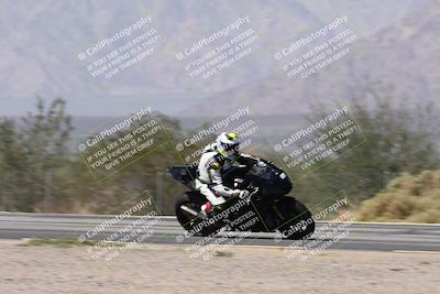 media/Oct-02-2025-Racers Edge (Thu) [[2c91cb6ab3]]/3-B Group/Session 5-Turn 3 Inside Pans (2pm)/